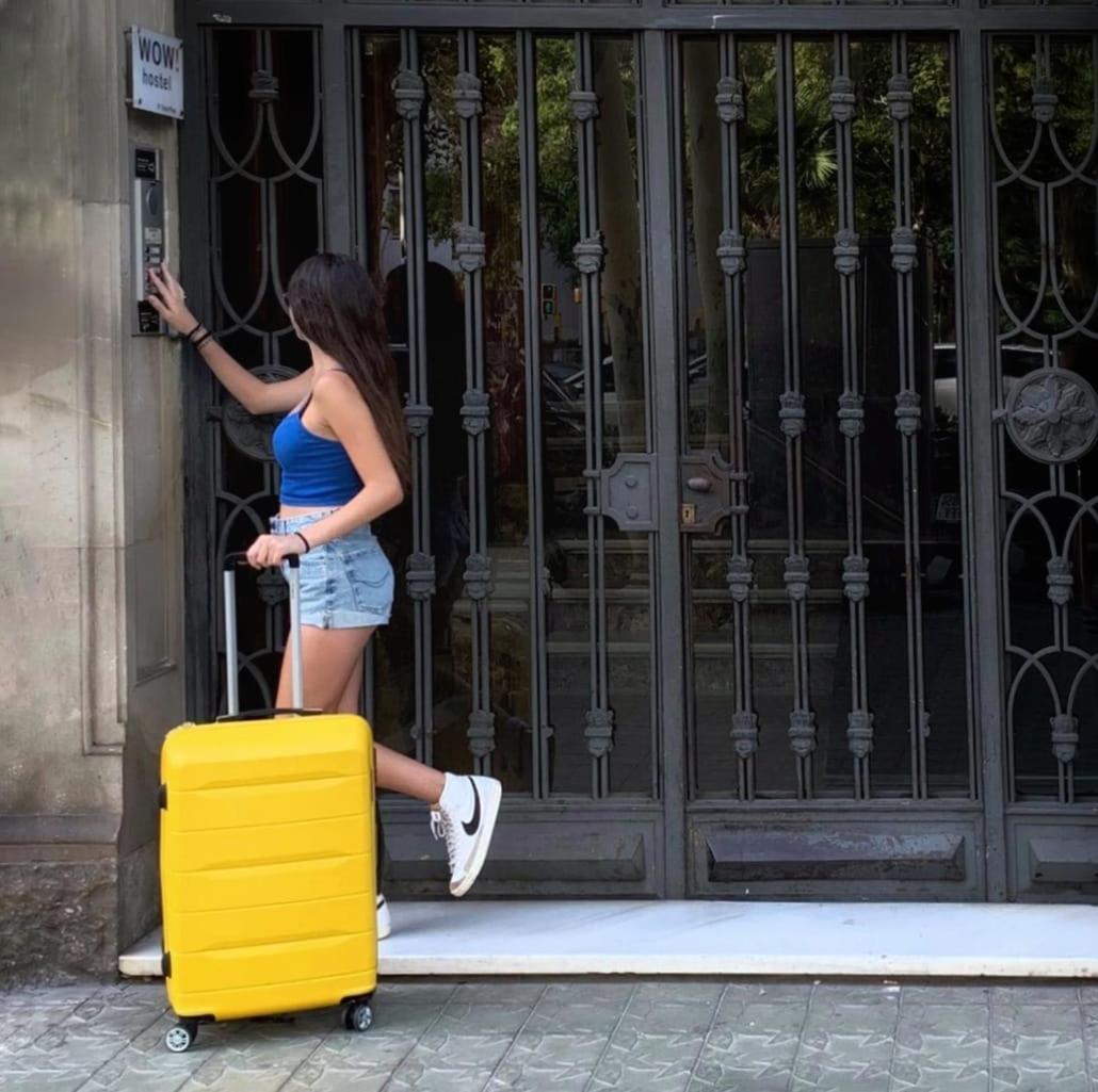 Wow Hostel Barcelona Exterior photo